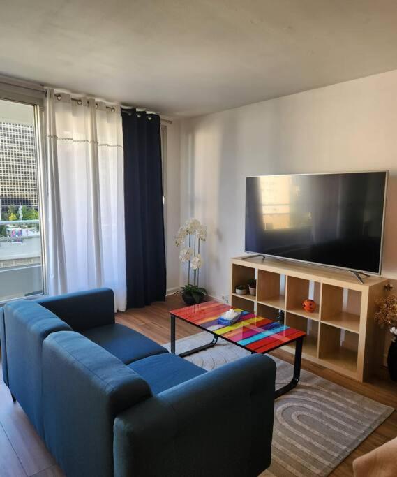 Appartement La Defense Пюто Екстериор снимка